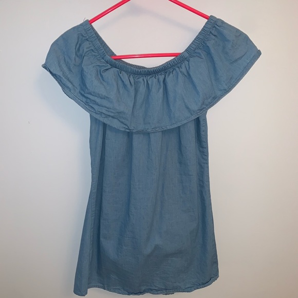Tilly’s Off The Shoulder Denim Dress - Picture 4 of 5